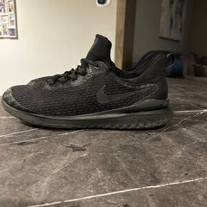 Nike Rival renew Men's Black Running Shoes